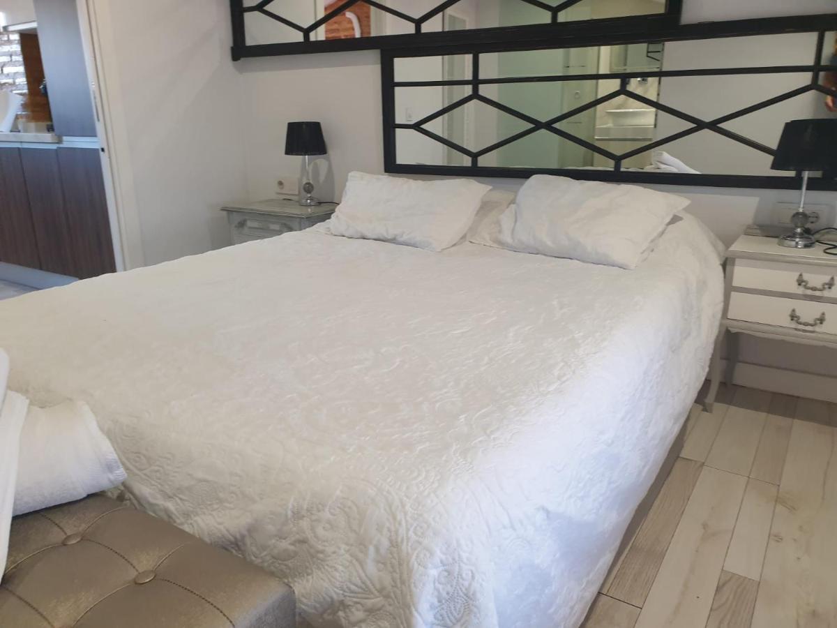 Appartement Atico Con Terraza Y Jacuzzi En El Centro à Valence Extérieur photo