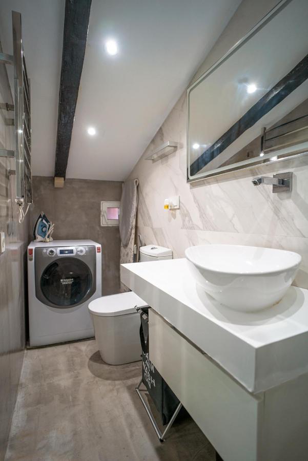 Appartement Atico Con Terraza Y Jacuzzi En El Centro à Valence Chambre photo